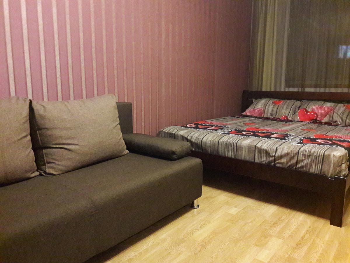 Apartment in the city center Τσέρνιγκοφ Εξωτερικό φωτογραφία