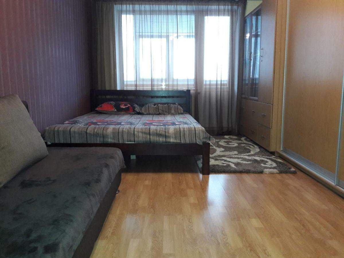 Apartment in the city center Τσέρνιγκοφ Εξωτερικό φωτογραφία